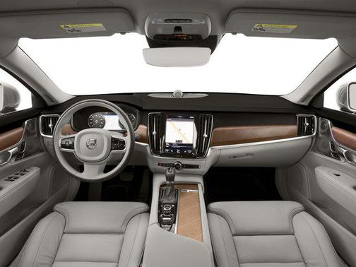 Crystal White Pearl 2017 Volvo S90 T6 Inscription