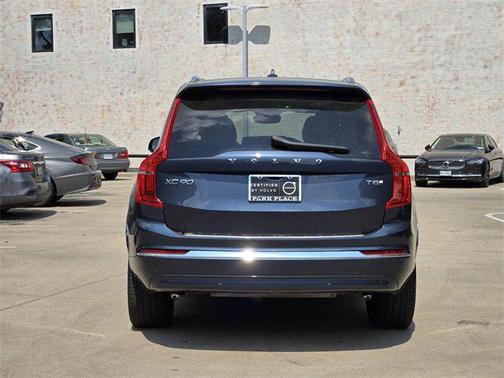 2025 Volvo XC90 Plug-In Hybrid T8 Plus 7-Seater