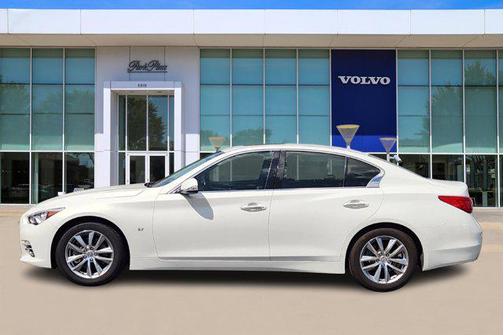 2015 INFINITI Q50 Premium
