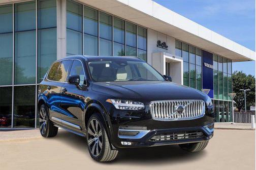 2025 Volvo XC90 B6 Plus 7-Seater