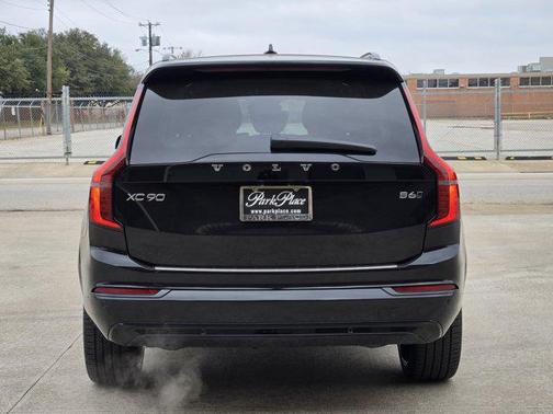2026 Volvo XC90 Ultra Dark Theme, B6 AWD Gas (mild hybrid), Gasoline, 7 Seats