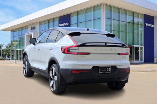 2022 Volvo C40 Recharge Pure Electric P8 Ultimate