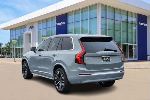 2025 Volvo XC90 B6 Plus 7-Seater