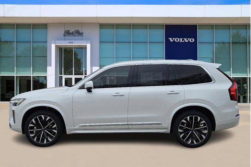 2025 Volvo XC90 B5 Plus 6-Seater