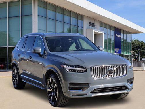 2023 Volvo XC90 B6 Plus 7-Seater