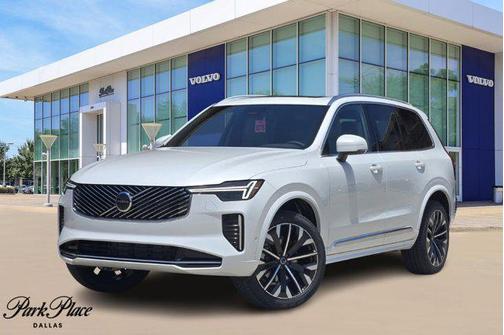 2025 Volvo XC90 B5 Plus 7-Seater