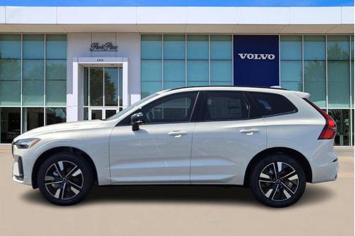 2026 Volvo XC60 B5 Core