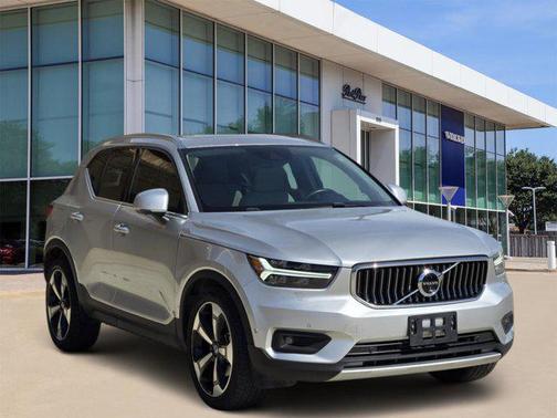 2019 Volvo XC40 T4 Inscription
