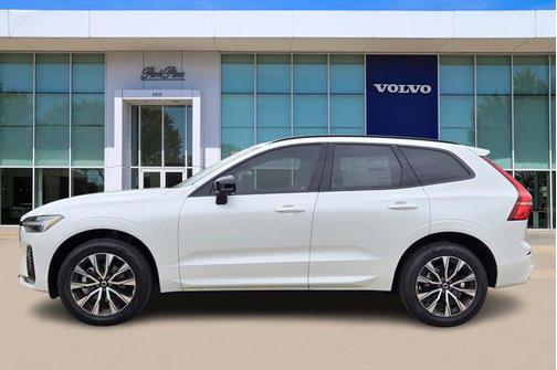 2025 Volvo XC60 B5 Core