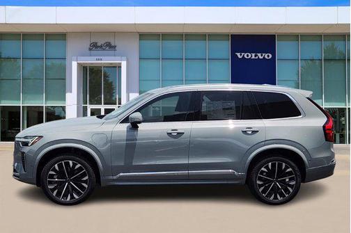 2025 Volvo XC90 Plug-In Hybrid T8 Ultra 7-Seater