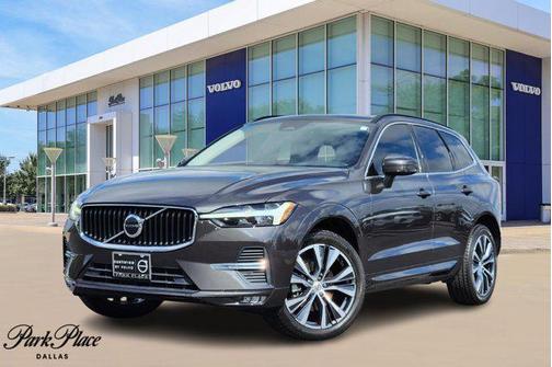2022 Volvo XC60 B5 Momentum