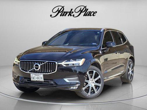 Onyx Black Metallic 2018 Volvo XC60 T5 Inscription
