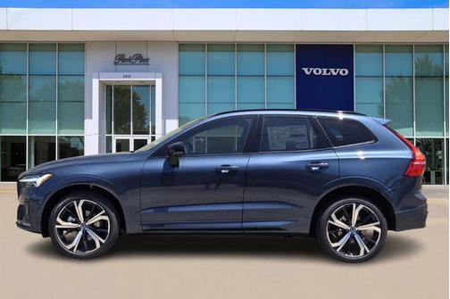 2025 Volvo XC60 B5 Ultra