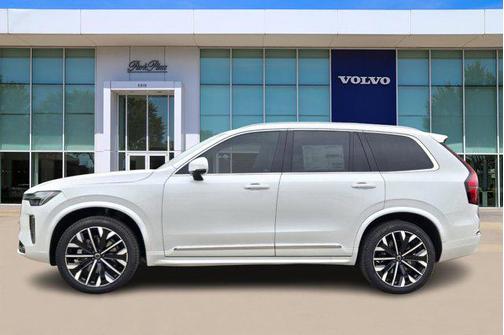 2025 Volvo XC90 B6 Core