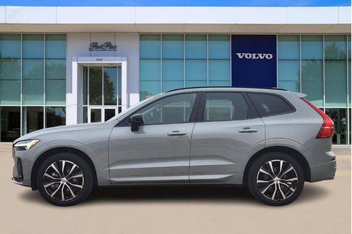 2024 Volvo XC60 B5 Plus Dark Theme