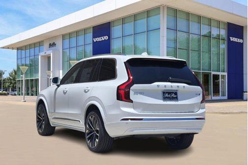 2025 Volvo XC90 B6 Plus 7-Seater