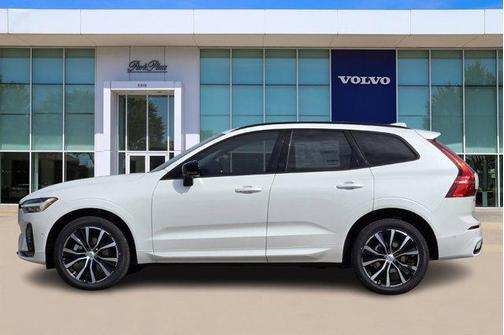 2025 Volvo XC60 Plus
