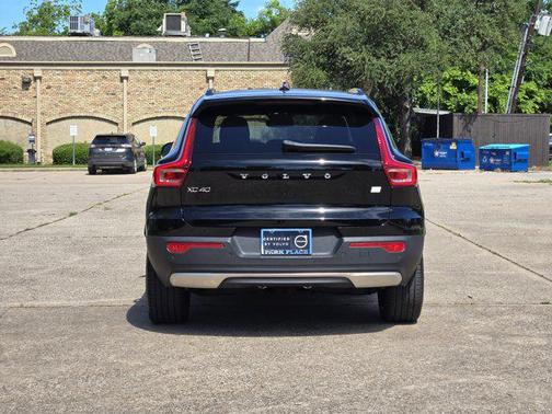 2022 Volvo XC40 Recharge Pure Electric P8 Twin Ultimate