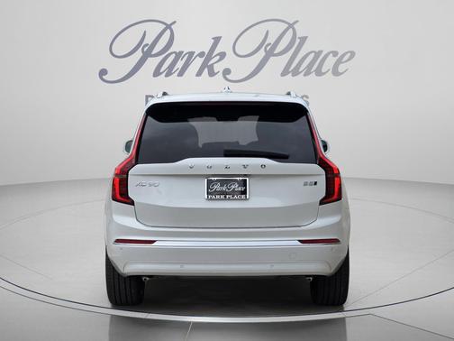 Crystal White Pearl 2026 Volvo XC90 Plus, B5 AWD Gas (mild hybrid), Gasoline, Bright, 7 Seats