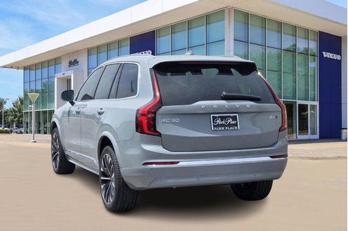 2025 Volvo XC90 B6 Core