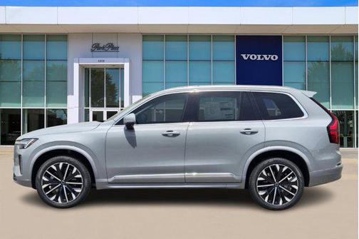 2025 Volvo XC90 B6 Core