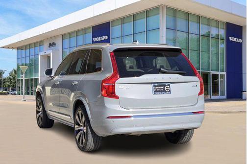 2025 Volvo XC90 B6 Plus 7-Seater