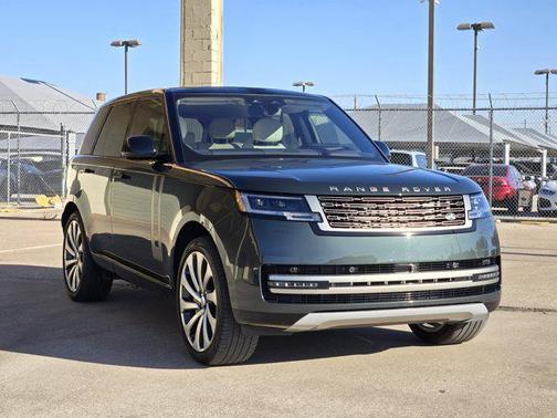 2023 Land Rover Range Rover P530 SE