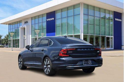 2024 Volvo S90 Recharge Plug-In Hybrid T8 Ultimate