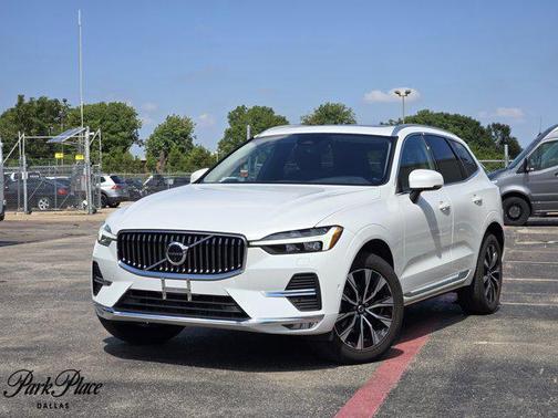 2023 Volvo XC60 B5 Plus Bright Theme