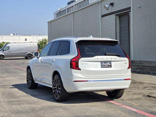 2026 Volvo XC90 B5 Plus 7-Seater