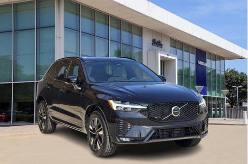 2026 Volvo XC60 B5 Core