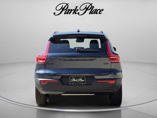 Denim Blue 2026 Volvo XC40 Black Edition Ultra, B5 AWD Gas (mild hybrid)