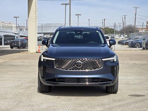 2025 Volvo XC90 Plug-In Hybrid T8 Plus 7-Seater