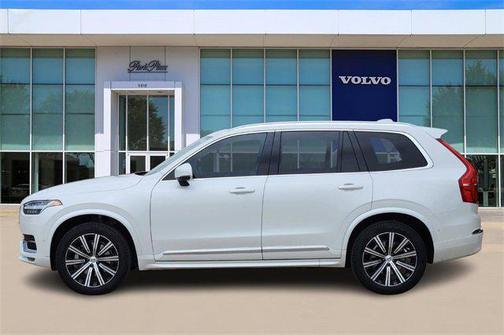 2025 Volvo XC90 B6 Plus 7-Seater