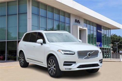 2025 Volvo XC90 B6 Plus 7-Seater