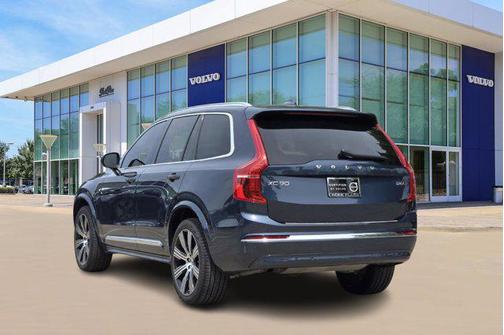 2023 Volvo XC90 B6 Ultimate 6-Seater