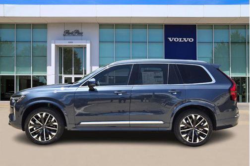 2025 Volvo XC90 B5 Plus 7-Seater