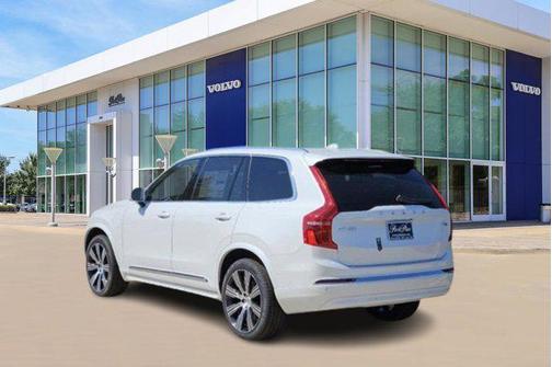 2025 Volvo XC90 Plug-In Hybrid T8 Ultra 7-Seater