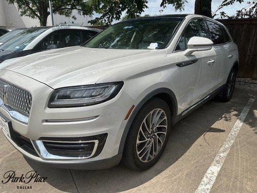 2019 Lincoln Nautilus Reserve