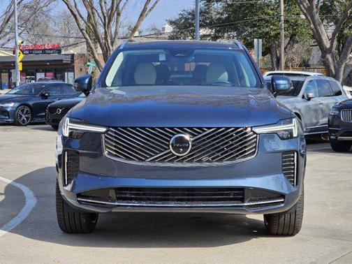 2025 Volvo XC90 B6 Ultra