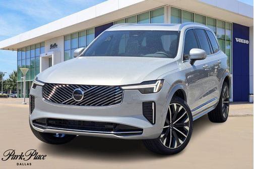 2025 Volvo XC90 B5 Plus 7-Seater