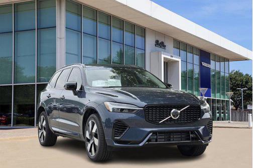 2025 Volvo XC60 Plug-In Hybrid T8 Plus