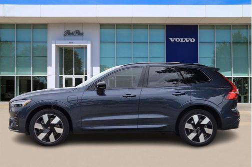 2025 Volvo XC60 Plug-In Hybrid T8 Plus