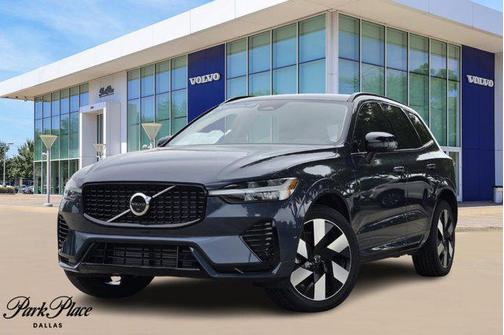 2025 Volvo XC60 Plug-In Hybrid T8 Plus