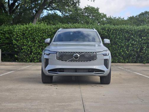2025 Volvo XC90 Plug-In Hybrid T8 Core 7-Seater