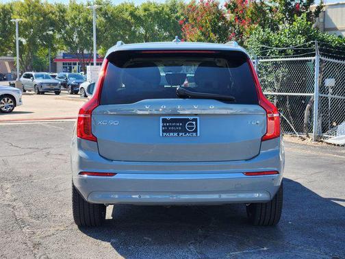 2025 Volvo XC90 Plug-In Hybrid T8 Ultra 7-Seater