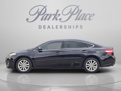 Attitude Black 2014 Toyota Avalon XLE Premium