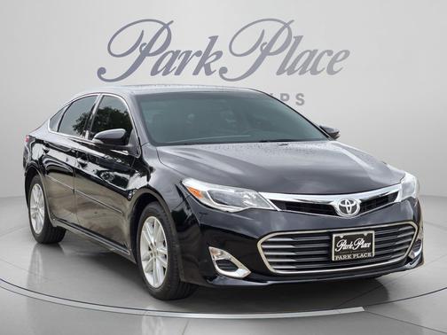 Attitude Black 2014 Toyota Avalon XLE Premium