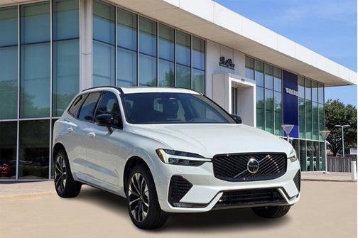 2026 Volvo XC60 B5 Plus