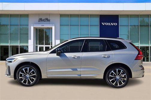 2025 Volvo XC60 B5 Plus